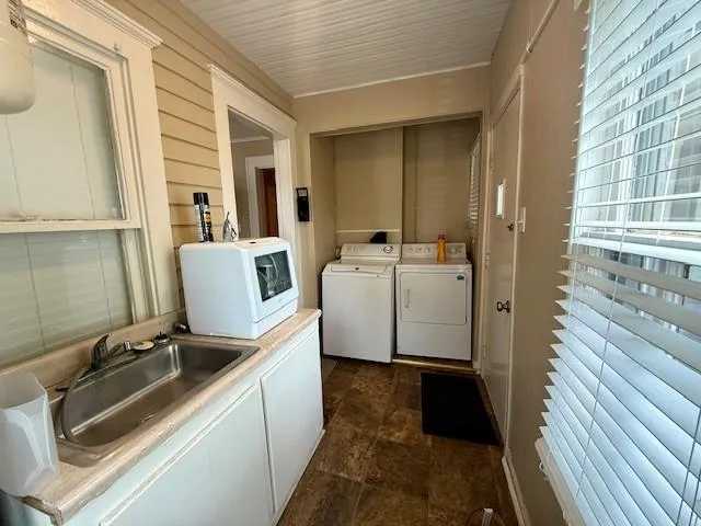 322 E Division Street Muenster, TX 76252