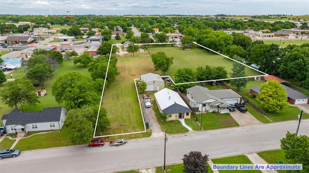 322 E Division Street Muenster, TX 76252