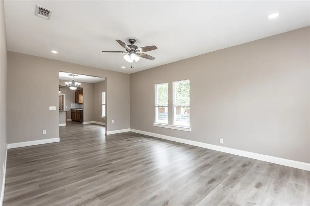 322 E Division Street Muenster, TX 76252