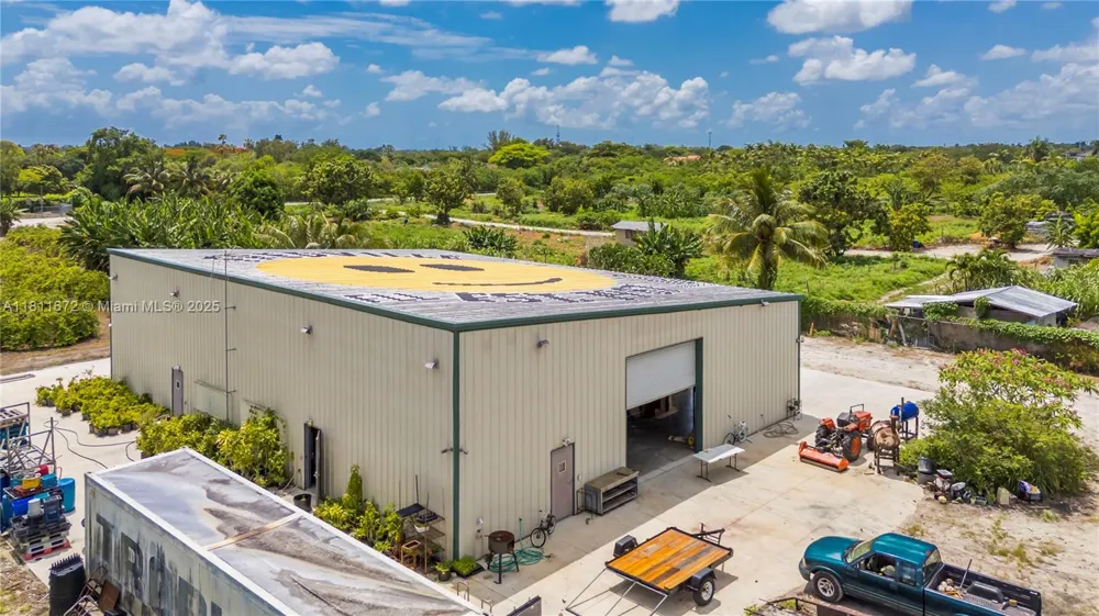4077 SW 121st Ter Davie, FL 33330