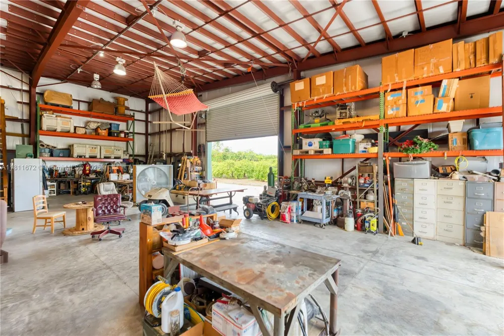 4077 SW 121st Ter Davie, FL 33330