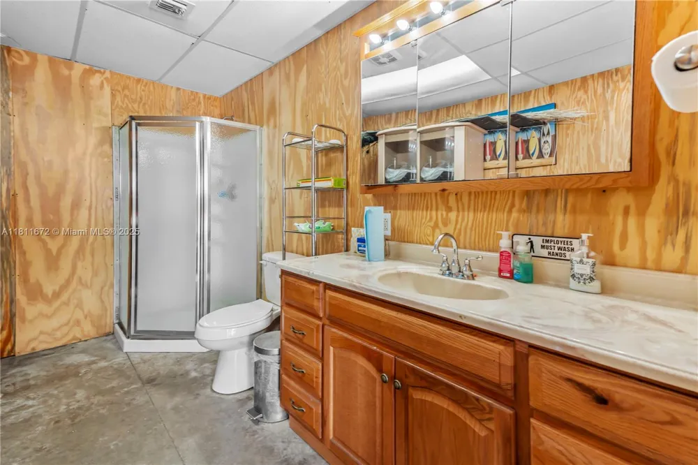 4077 SW 121st Ter Davie, FL 33330