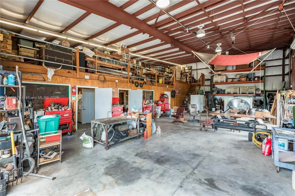 4077 SW 121st Ter Davie, FL 33330