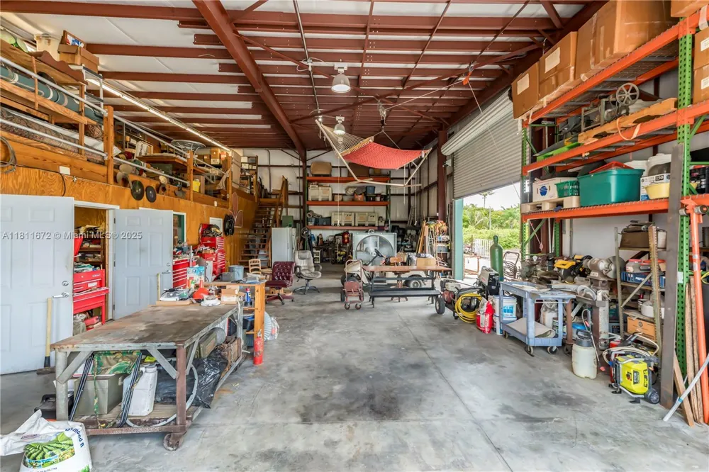 4077 SW 121st Ter Davie, FL 33330