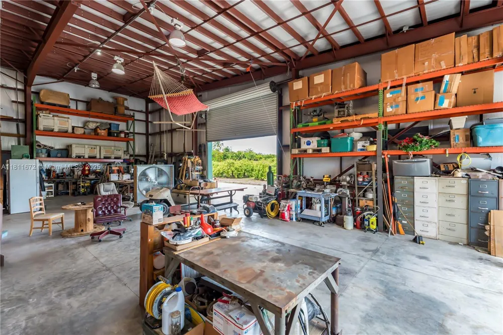 4077 SW 121st Ter Davie, FL 33330