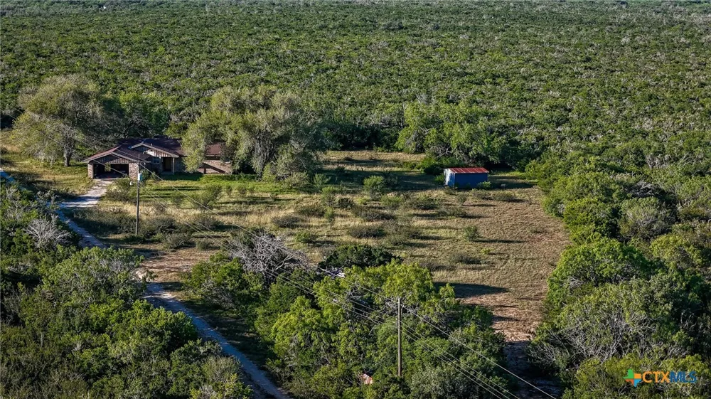County Line Rd # 120 Beeville, TX 78102
