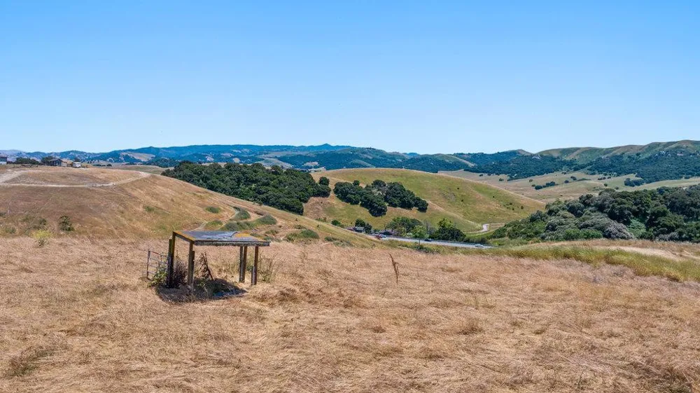363 Orchard Hill Road San Juan Bautista, CA 95045
