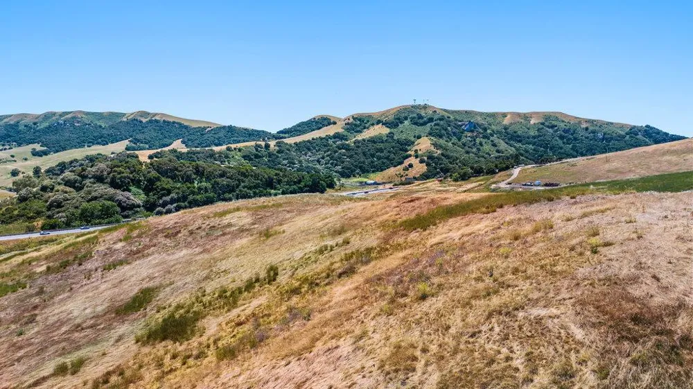 363 Orchard Hill Road San Juan Bautista, CA 95045