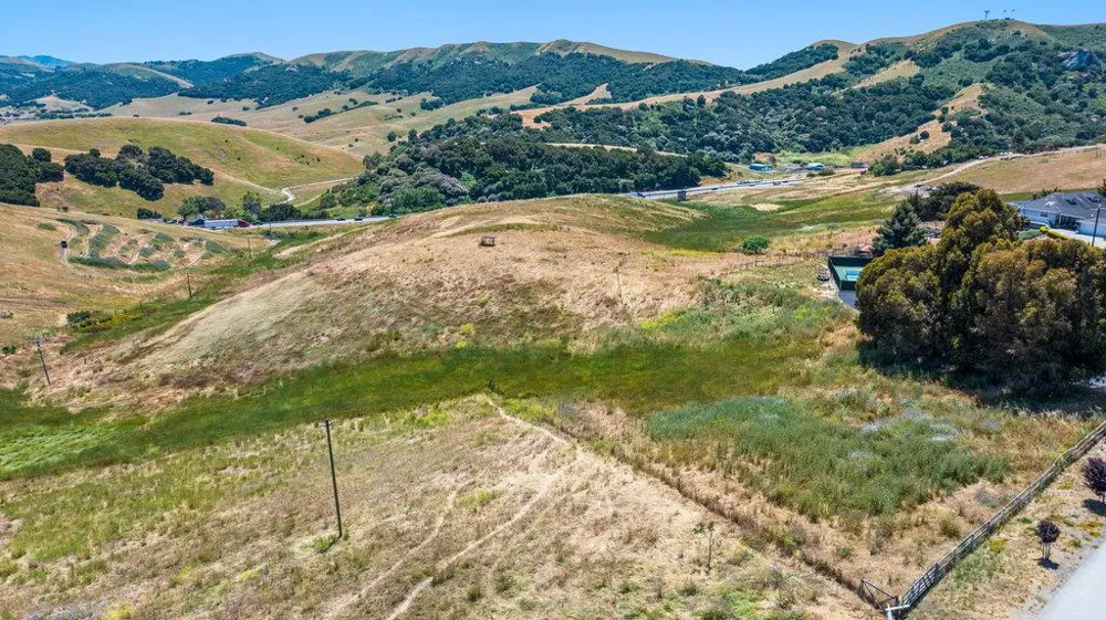 363 Orchard Hill Road San Juan Bautista, CA 95045