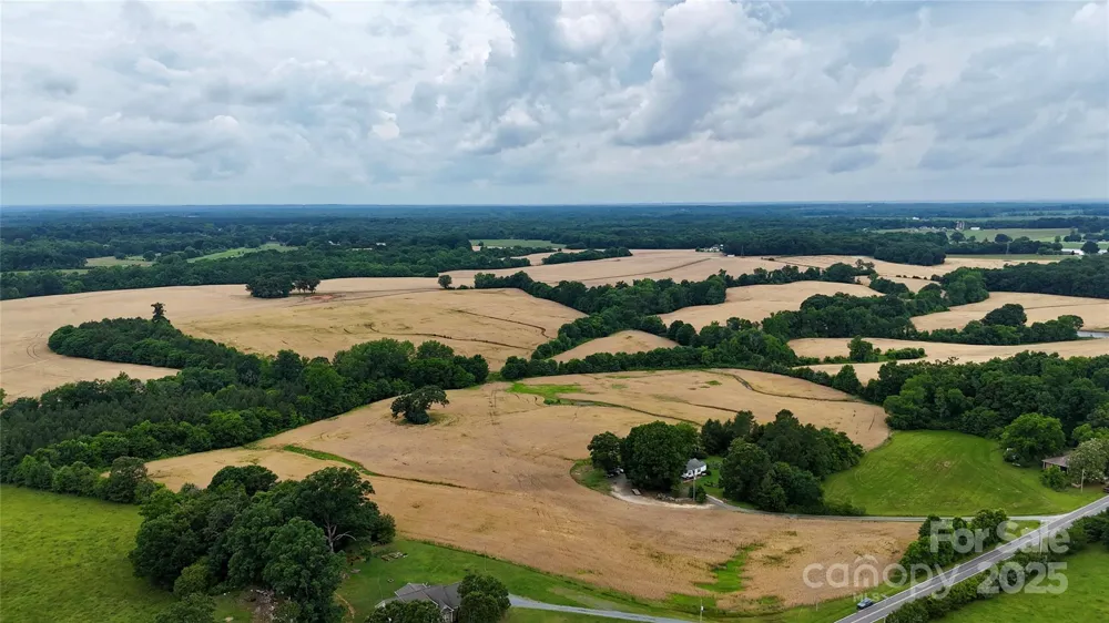 5904 Nesbit Road Waxhaw, NC 28173
