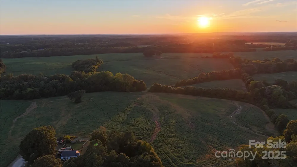 5904 Nesbit Road Waxhaw, NC 28173