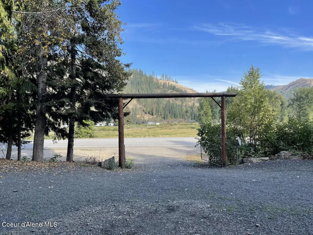 19118 St Joe River Road Calder, ID 83808