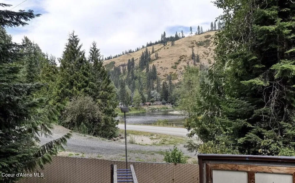 19118 St Joe River Road Calder, ID 83808