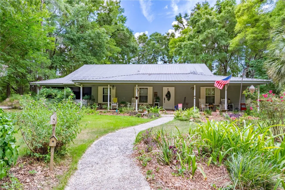 23227 W NEWBERRY ROAD Newberry, FL 32669