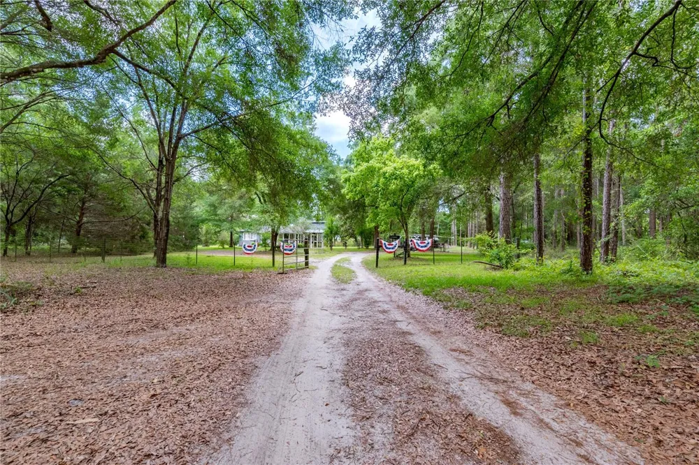 23227 W NEWBERRY ROAD Newberry, FL 32669