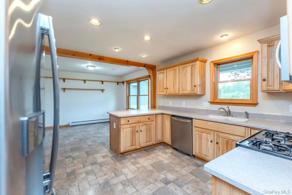 18 Jomar Lane Olivebridge, NY 12461