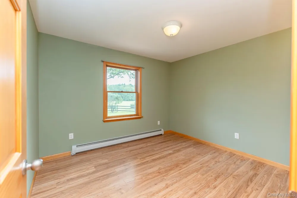 18 Jomar Lane Olivebridge, NY 12461