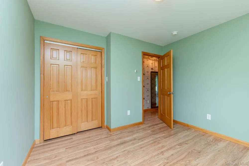 18 Jomar Lane Olivebridge, NY 12461