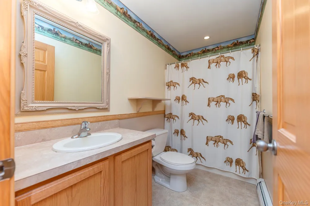 18 Jomar Lane Olivebridge, NY 12461
