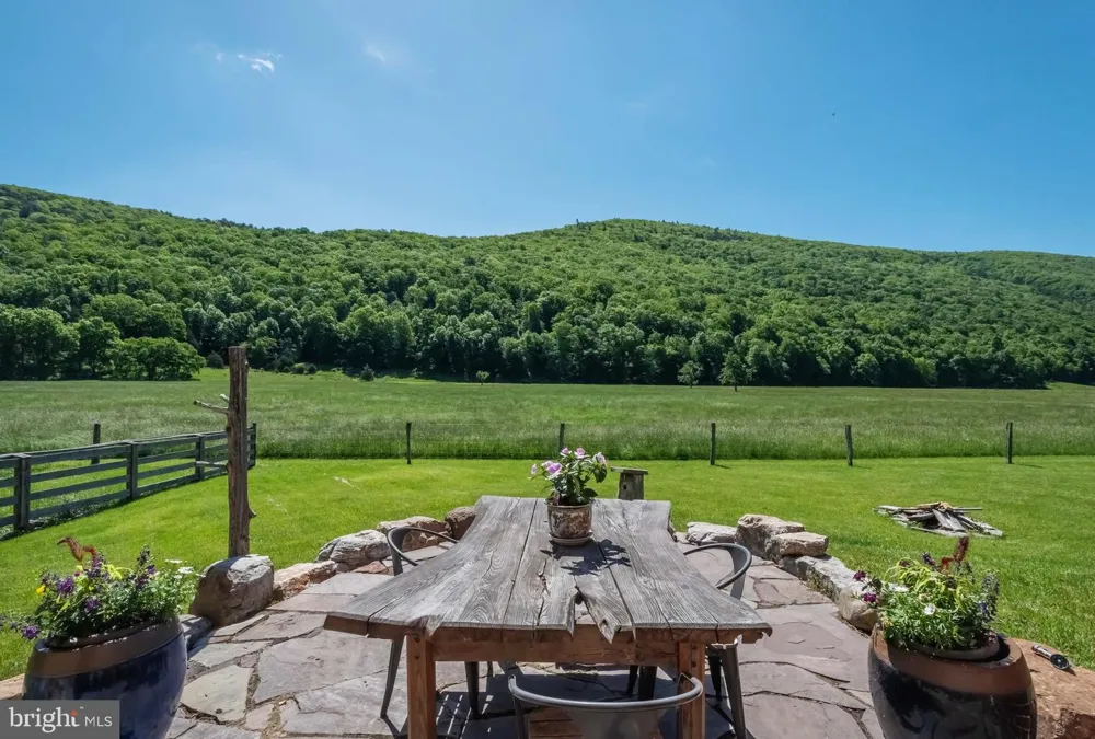 187 LEONARD LANE Franklin, WV 26807