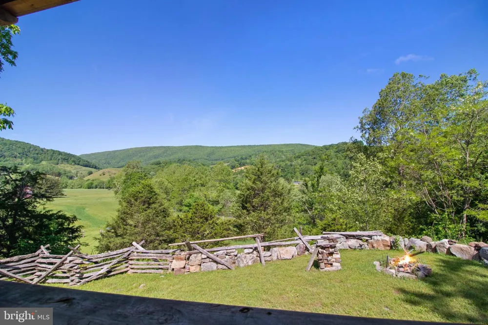 187 LEONARD LANE Franklin, WV 26807