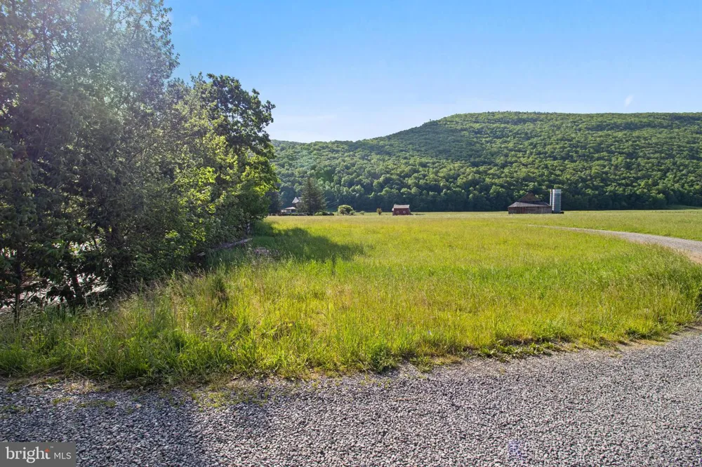 187 LEONARD LANE Franklin, WV 26807