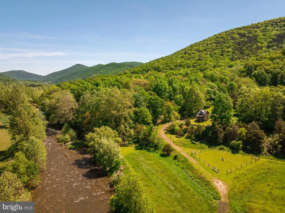 187 LEONARD LANE Franklin, WV 26807