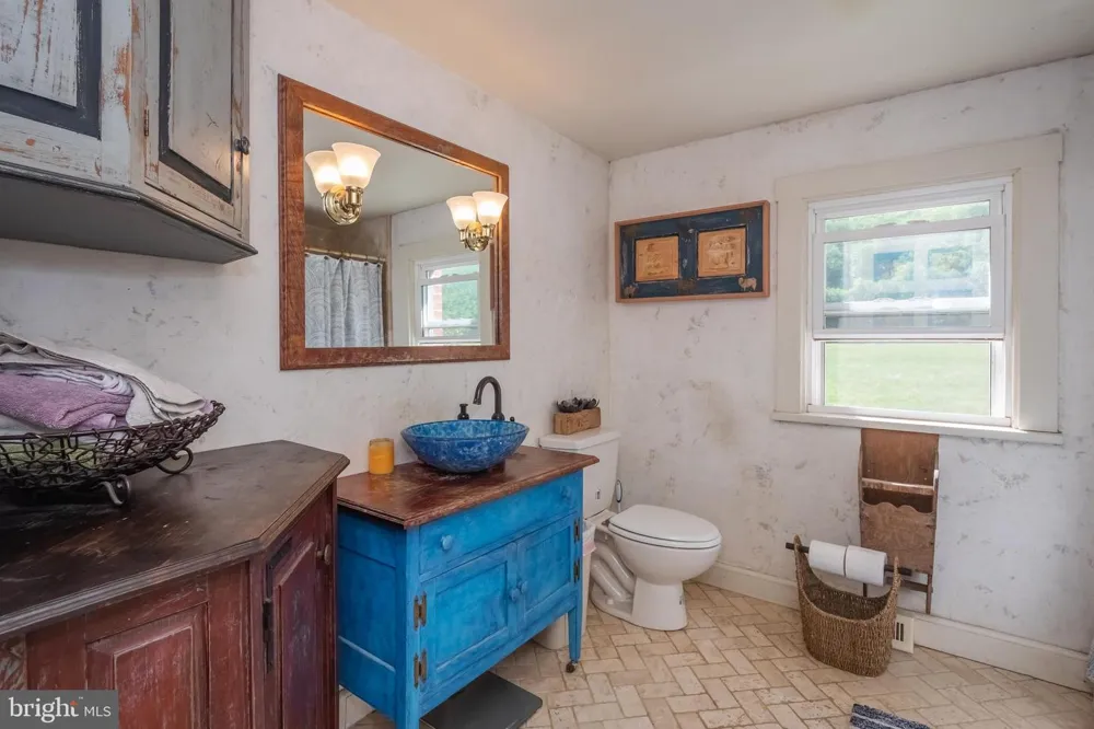 187 LEONARD LANE Franklin, WV 26807