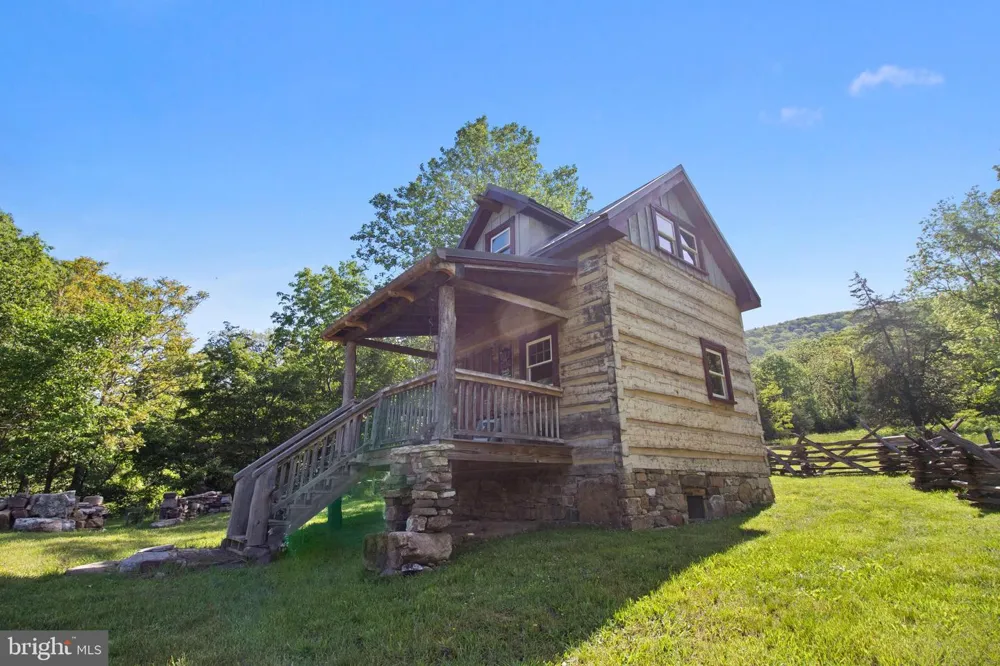 187 LEONARD LANE Franklin, WV 26807