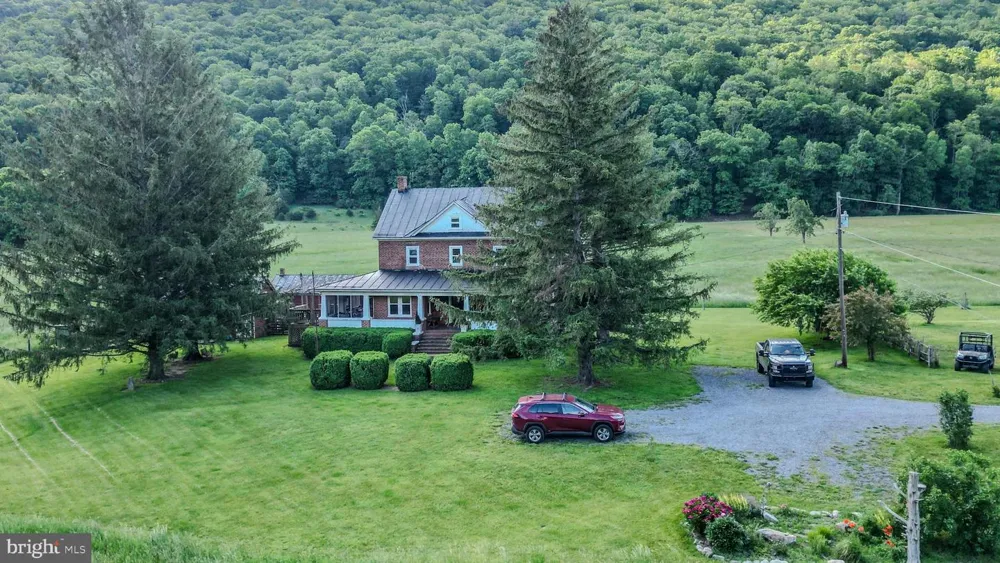 187 LEONARD LANE Franklin, WV 26807