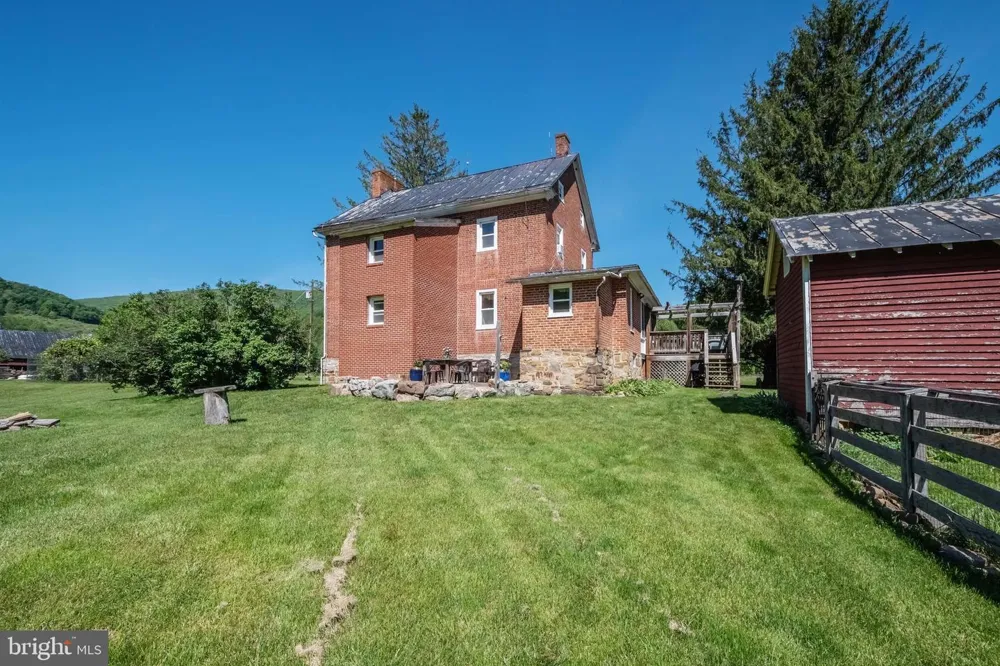 187 LEONARD LANE Franklin, WV 26807