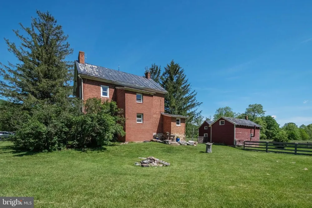 187 LEONARD LANE Franklin, WV 26807