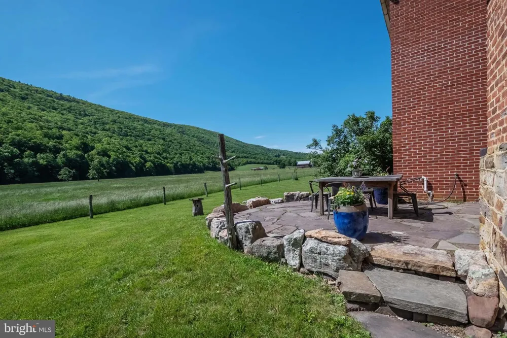 187 LEONARD LANE Franklin, WV 26807