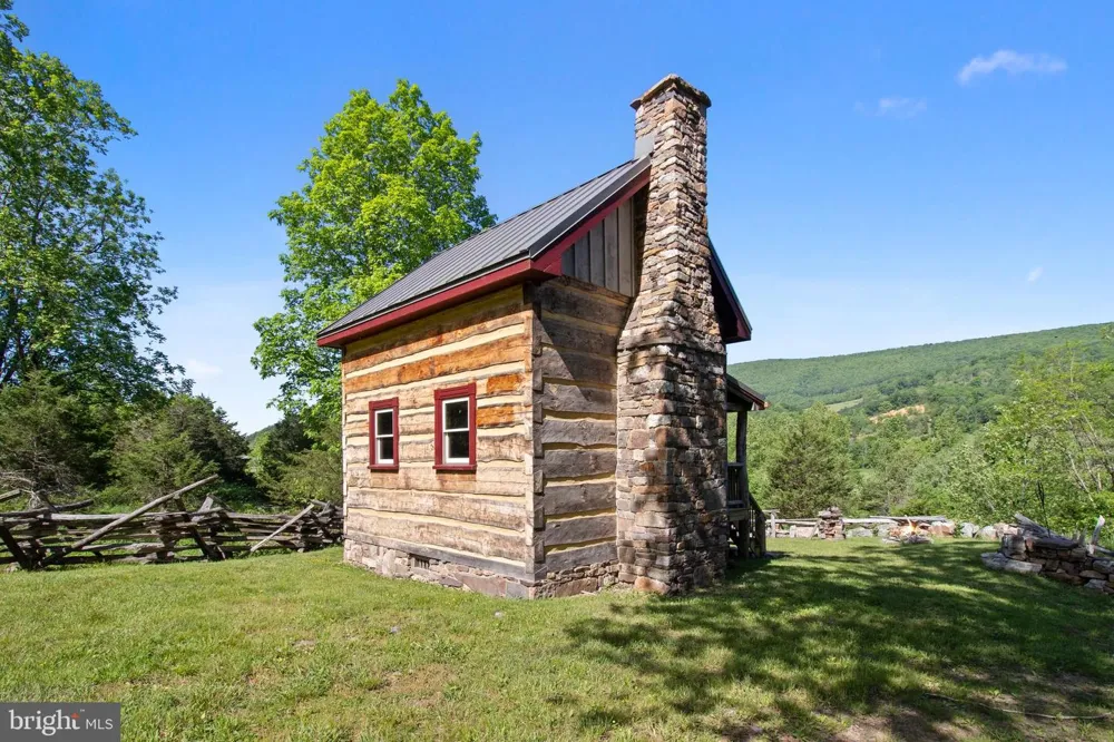 187 LEONARD LANE Franklin, WV 26807