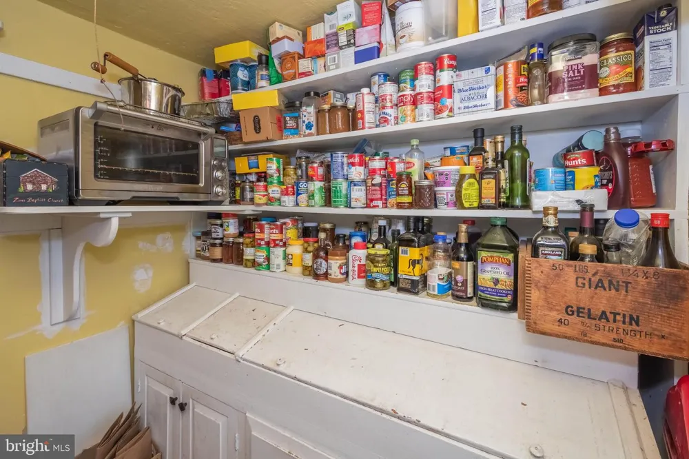 187 LEONARD LANE Franklin, WV 26807