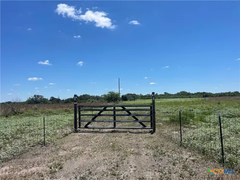 6902 Highway 35 Highway