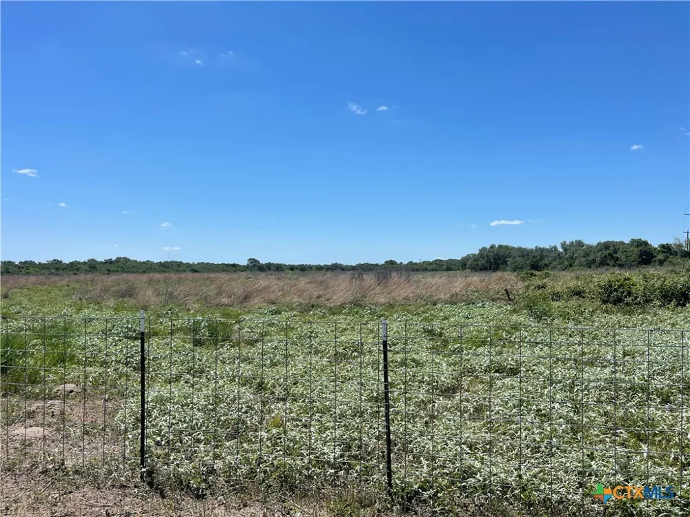 6902 Highway 35 Highway Rockport, TX 78382