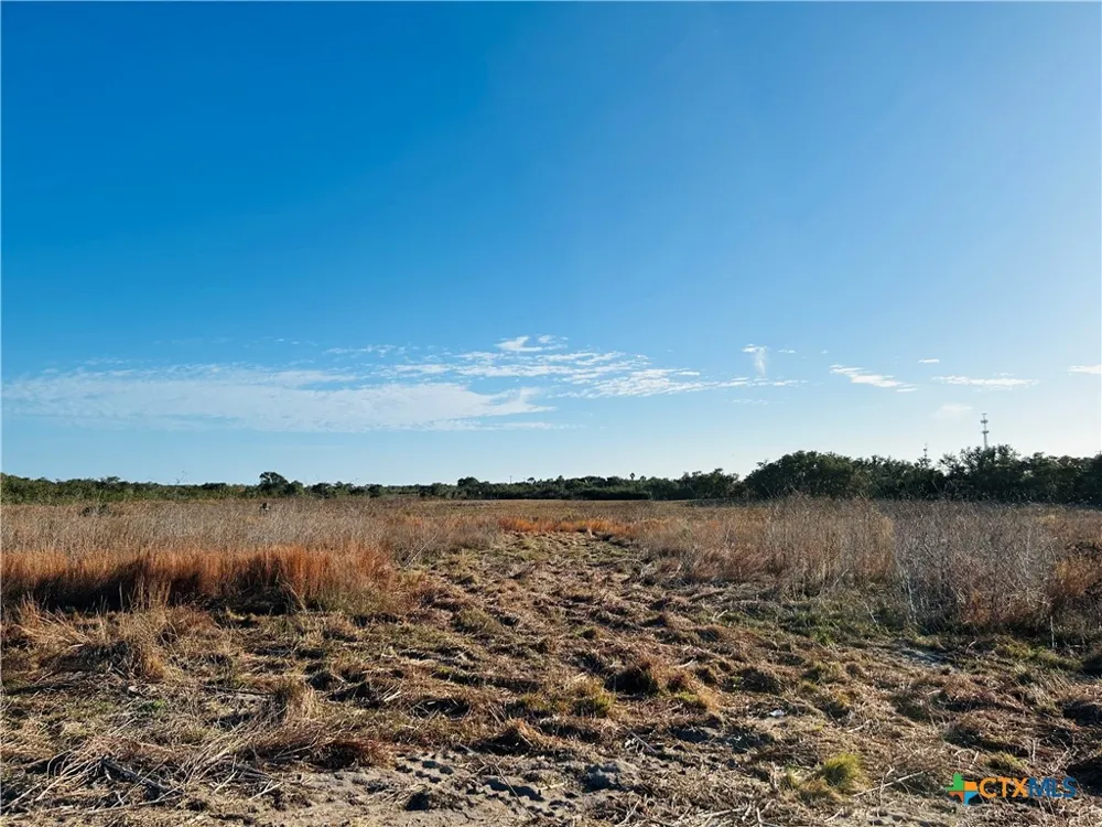 6902 Highway 35 Highway Rockport, TX 78382