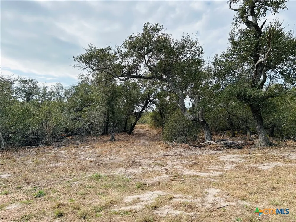 6902 Highway 35 Highway Rockport, TX 78382