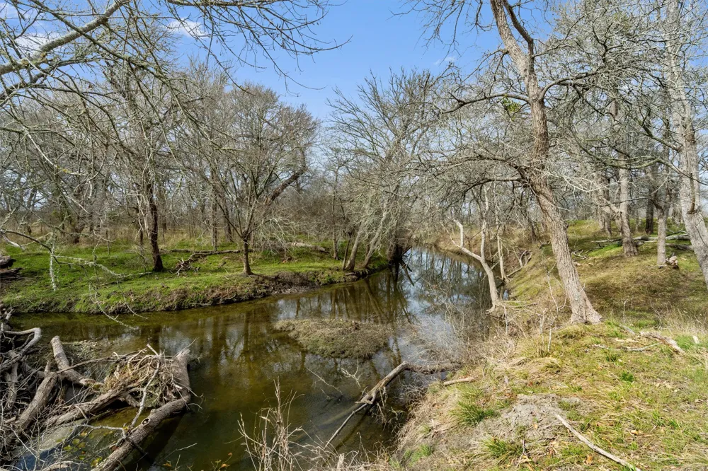 Rolling Ridge Road Lockhart, TX 78644