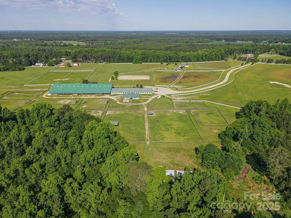 9167 Hasty Road Laurinburg, NC 28352