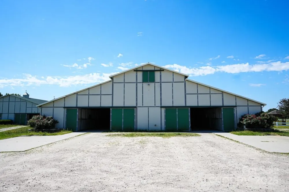 9167 Hasty Road Laurinburg, NC 28352
