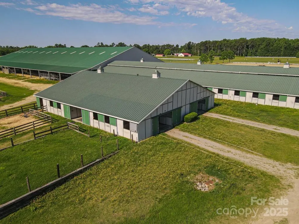 9167 Hasty Road Laurinburg, NC 28352