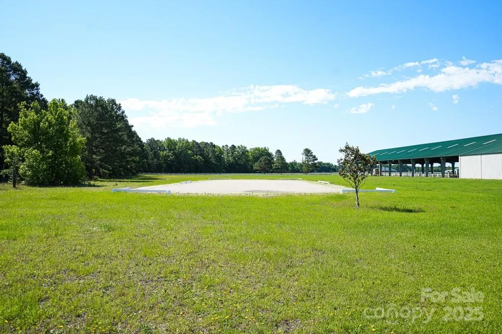 9167 Hasty Road Laurinburg, NC 28352