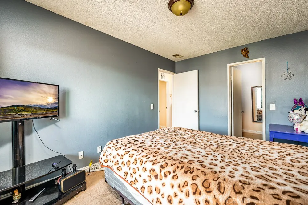 25899 Baylor Way Hemet, CA 92544