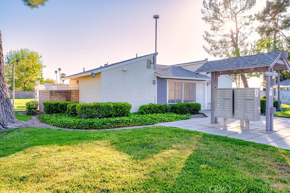 25899 Baylor Way Hemet, CA 92544