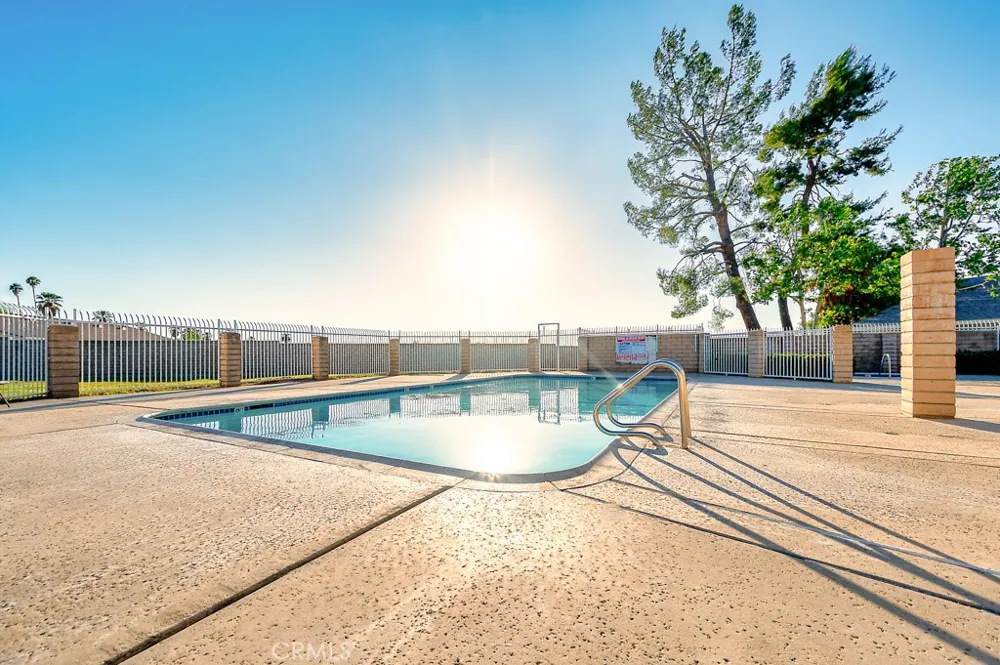 25899 Baylor Way Hemet, CA 92544