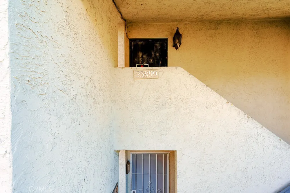 25899 Baylor Way Hemet, CA 92544