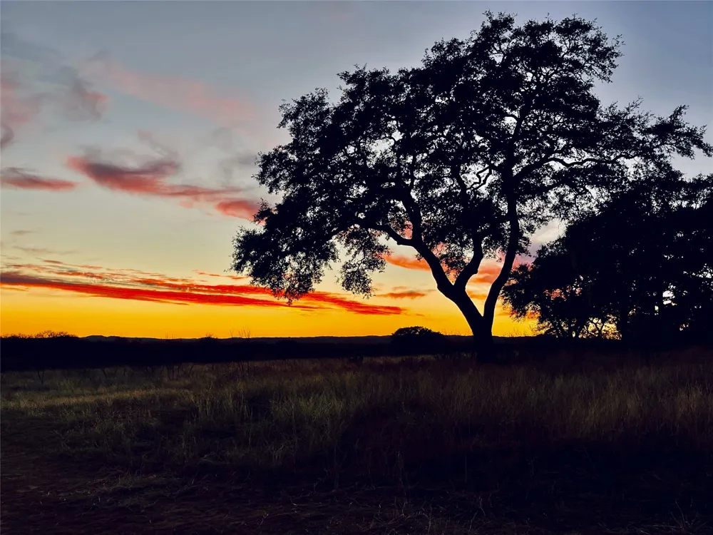 4 Colorado Canyon Drive Marble Falls, TX 78654