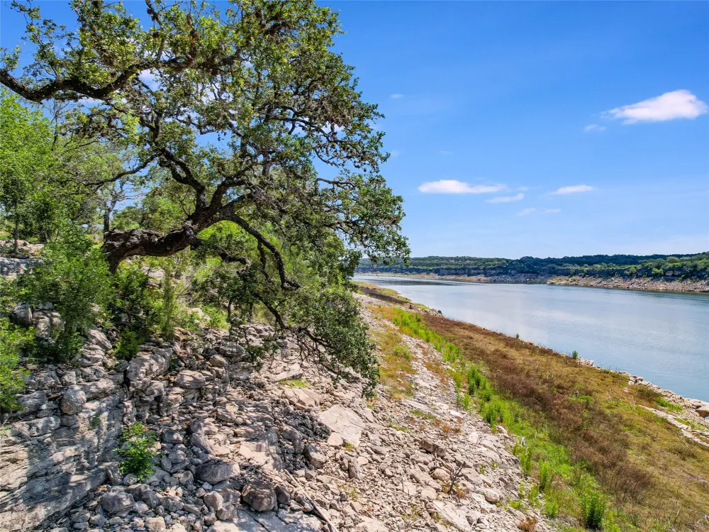 4 Colorado Canyon Drive Marble Falls, TX 78654